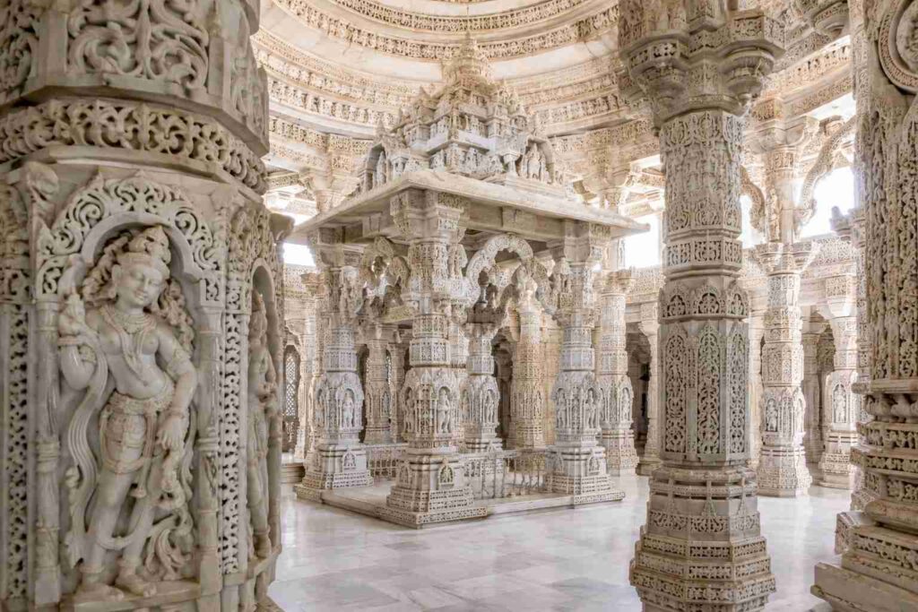 Mount Abu Dilwara temple marble carving